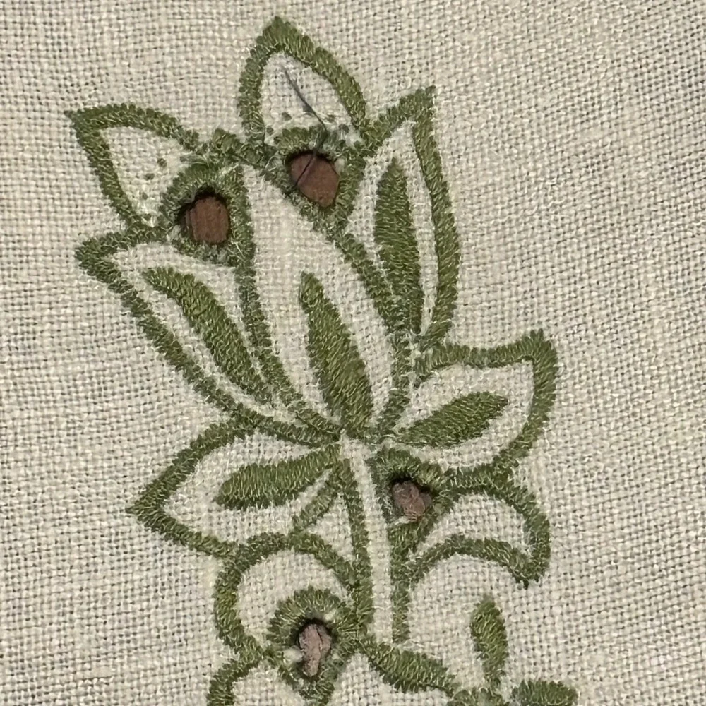 Vintage Beige Green Floral Embroidered Linen Placemat